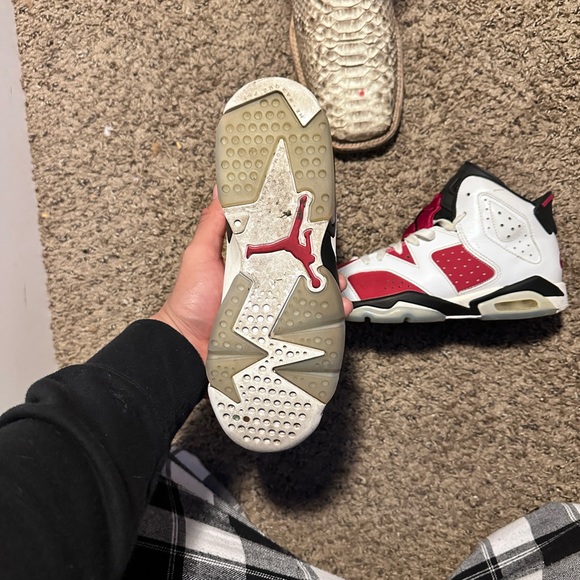 Jordan 6 carmine - Picture 7 of 8